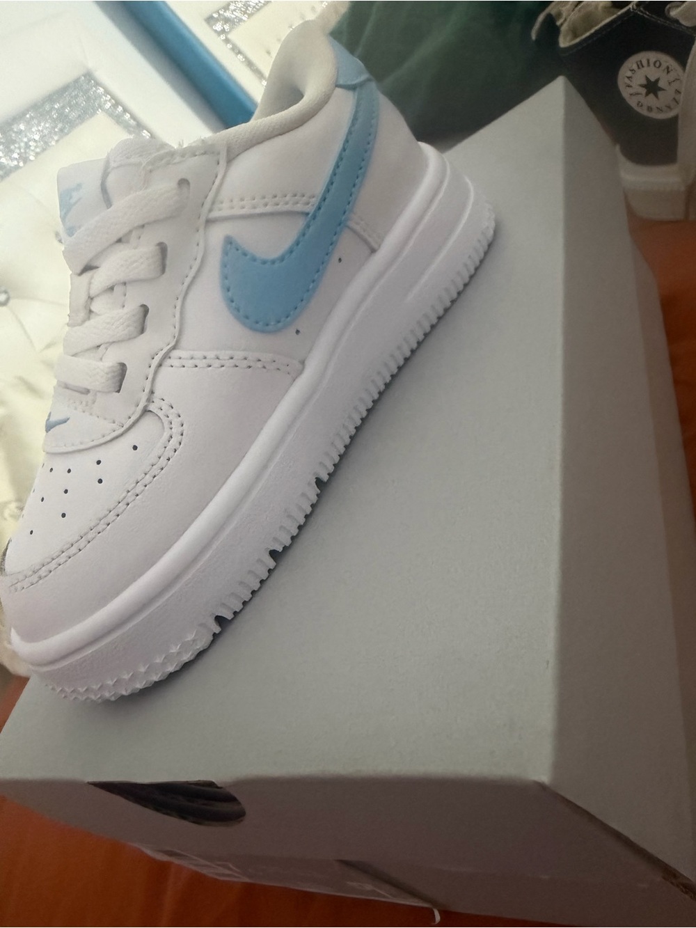 Nike Air Force 1 low Kids White Sneakers with Light Blue size 7c